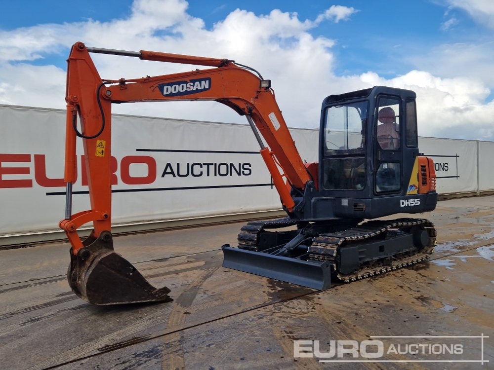 Doosan DH55-V - Minigraafmachine: afbeelding 1 Doosan DH55-V - Minigraafmachine: afbeelding 1