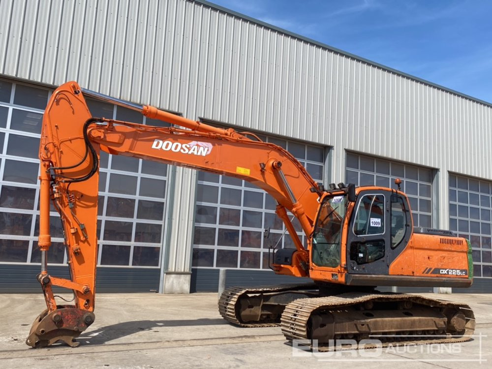 Doosan DX225LC - Rupsgraafmachine: afbeelding 1 Doosan DX225LC - Rupsgraafmachine: afbeelding 1