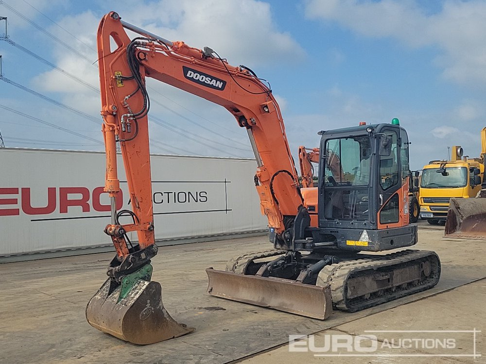Doosan DX85R-3 - Minigraafmachine: afbeelding 1 Doosan DX85R-3 - Minigraafmachine: afbeelding 1