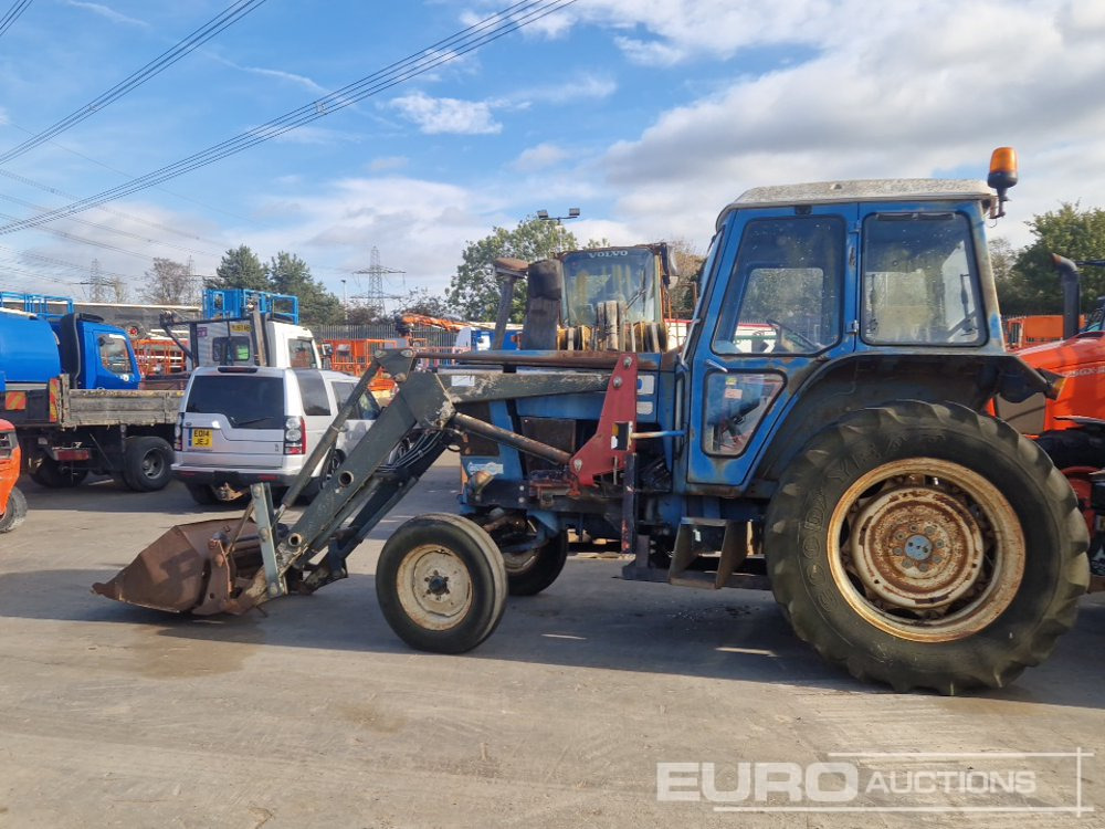 Ford 7700 - Tractor: afbeelding 2 Ford 7700 - Tractor: afbeelding 2