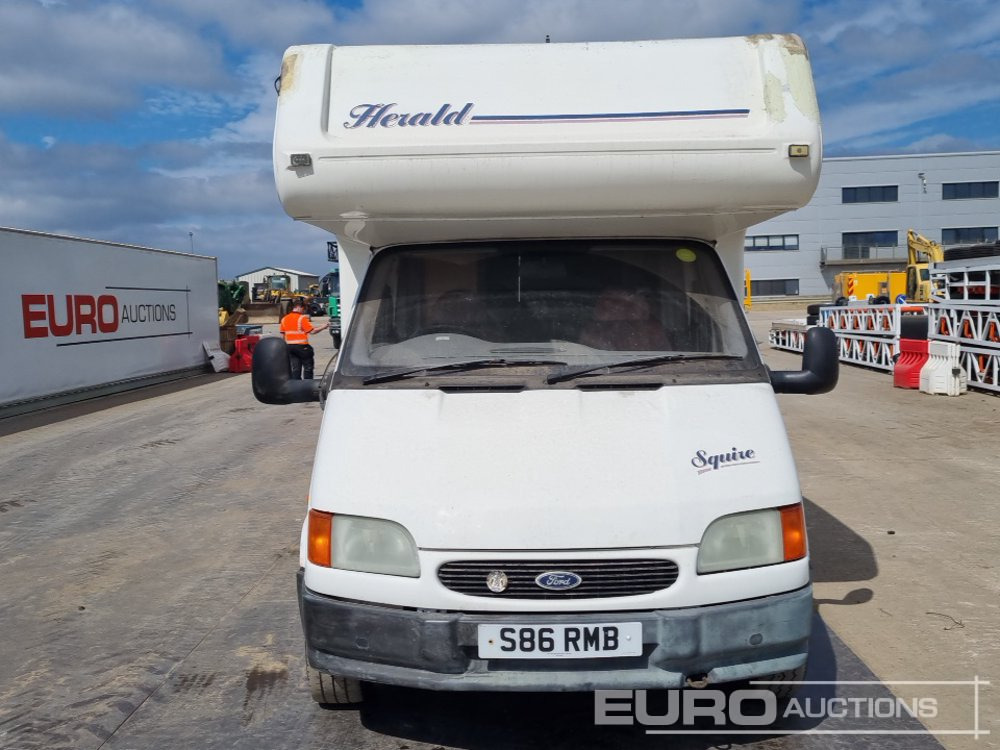 Buscamper Ford Herald 5 Speed 3 Birth Motor Home, W/C, Cooker: afbeelding 8