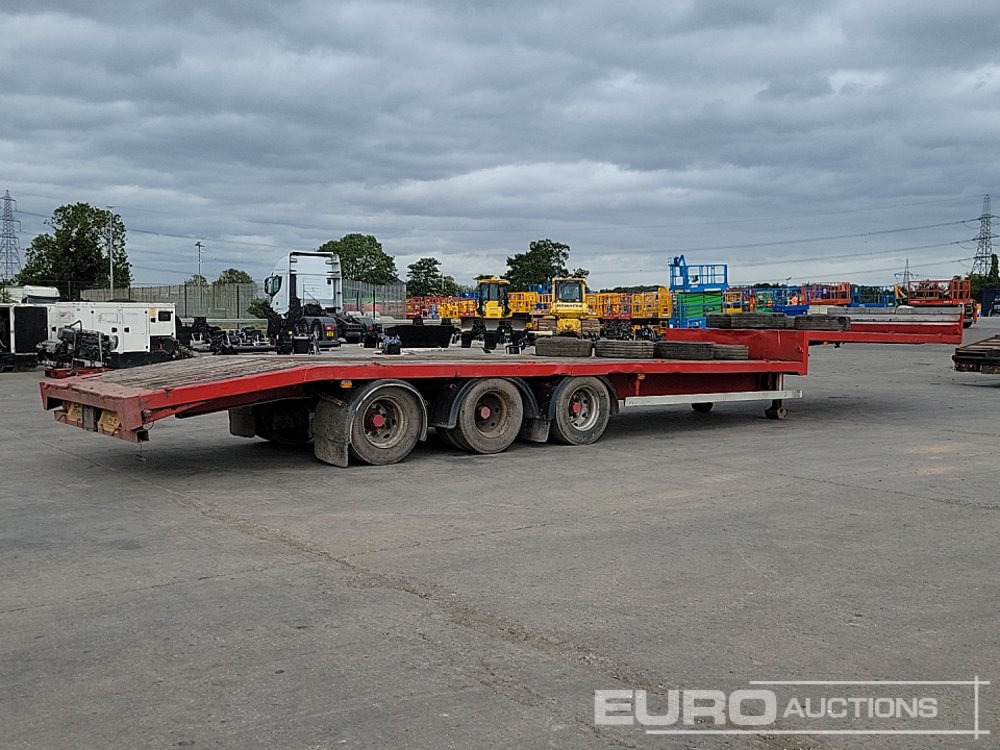 Fruehauf Tri Axle Step Frame Low Loader Trailer - Dieplader oplegger: afbeelding 5 Fruehauf Tri Axle Step Frame Low Loader Trailer - Dieplader oplegger: afbeelding 5