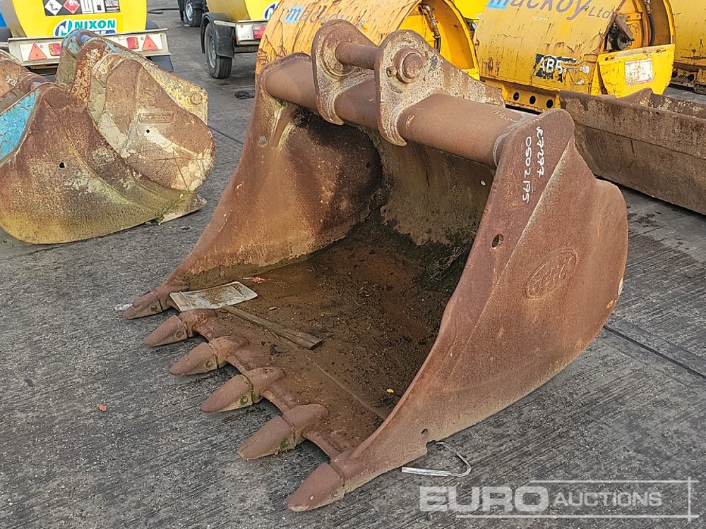 Geith 60" Digging Bucket 80mm to suit 20 Ton Excavator - Bak: afbeelding 1 Geith 60" Digging Bucket 80mm to suit 20 Ton Excavator - Bak: afbeelding 1