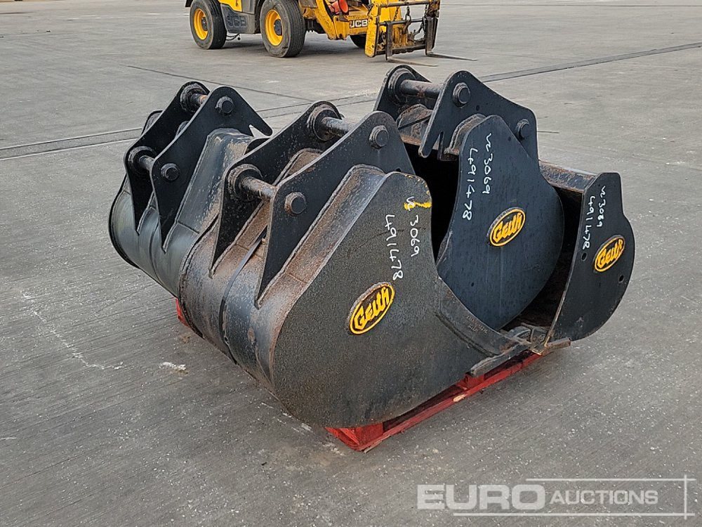 Geith 60" Ditching, 36", 24", 18" Digging Bucket 45mm Pin to suit 4-6 Ton Excavator - Bak: afbeelding 1 Geith 60" Ditching, 36", 24", 18" Digging Bucket 45mm Pin to suit 4-6 Ton Excavator - Bak: afbeelding 1