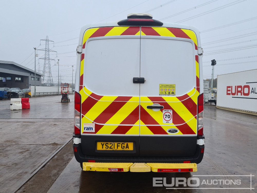 2021 Ford Transit 350 - Gemeentelijke machine/ Speciaal: afbeelding 4 2021 Ford Transit 350 - Gemeentelijke machine/ Speciaal: afbeelding 4