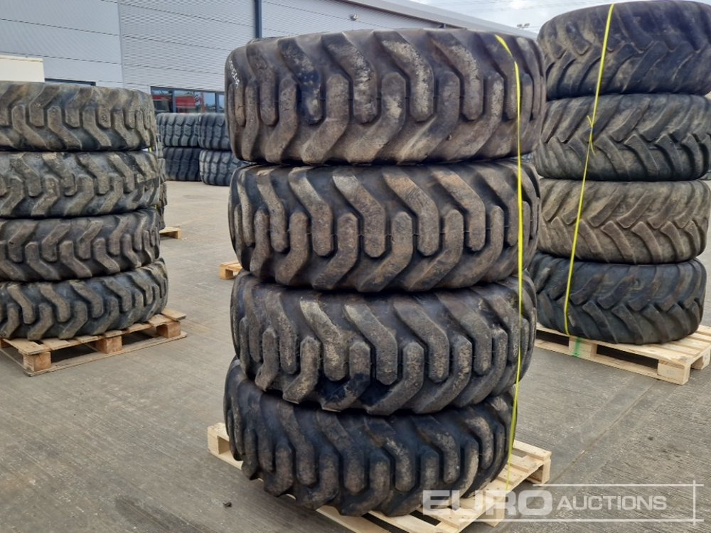Goodyear 15.5-25 Tyre (4 of) - Band: afbeelding 2 Goodyear 15.5-25 Tyre (4 of) - Band: afbeelding 2
