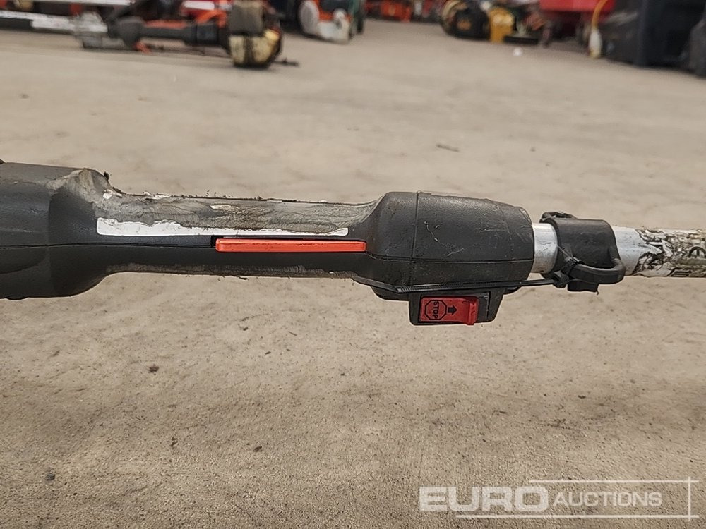 Werkplaats toebehoor Husqvarna 325HE4 Petrol Pole Hedge Trimmer: afbeelding 11
