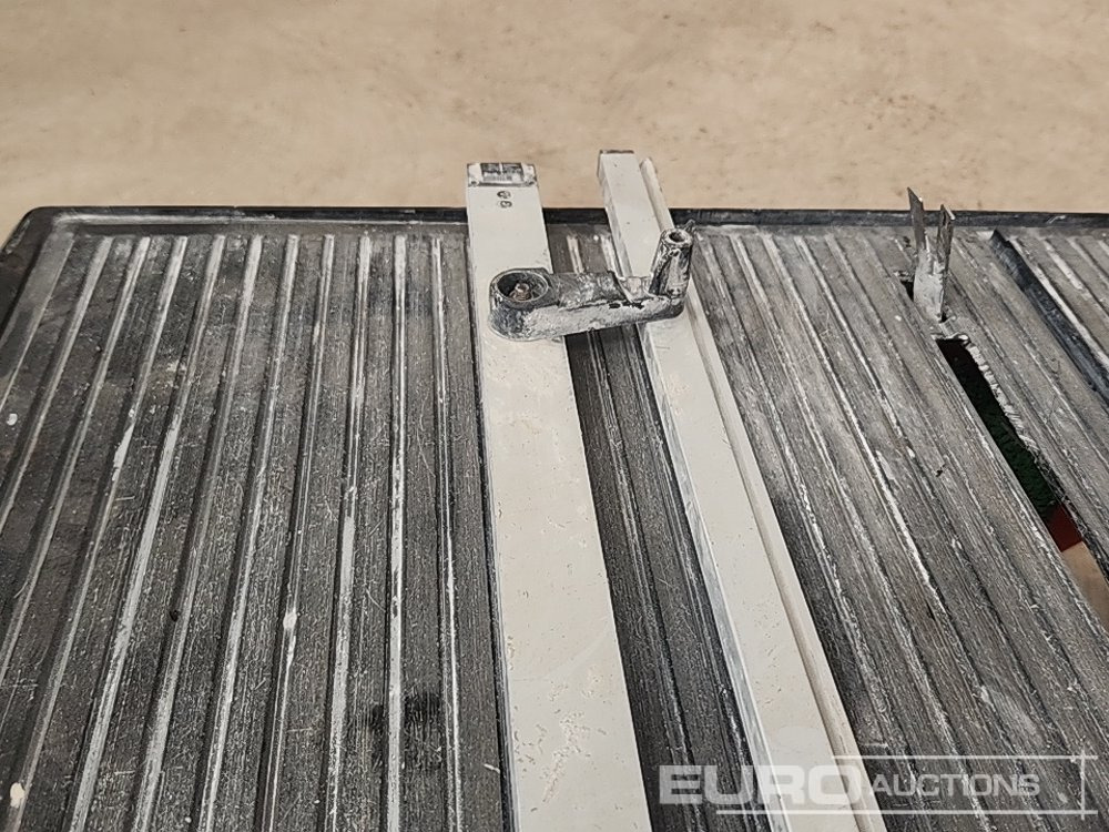 Bouwmaterieel Husqvarna TS230F 110 Volt Tile Saw: afbeelding 7