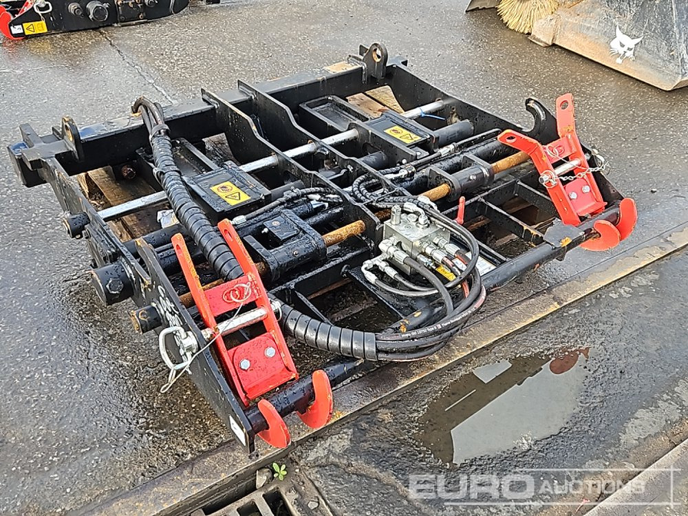 JCB Hydraulic Fork Positioner to suit Telehandler - Intern transport: afbeelding 3 JCB Hydraulic Fork Positioner to suit Telehandler - Intern transport: afbeelding 3