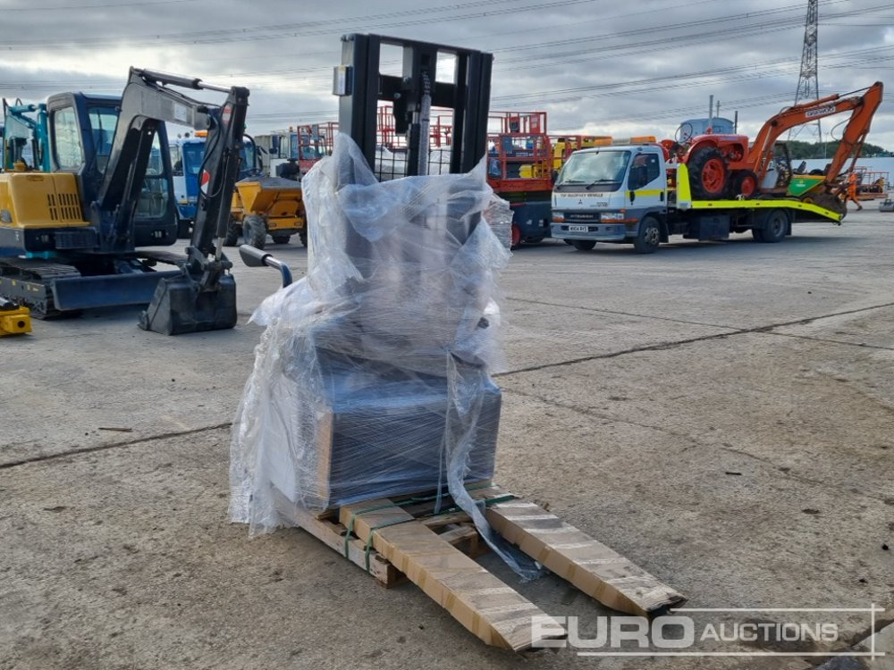 Intern transport Unused 2025 Electric Stack Truck, 2 Stage Free Lift Mast, Charger: afbeelding 7