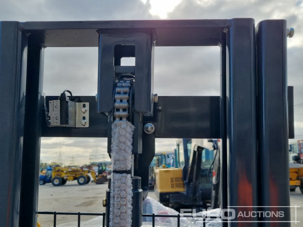 Intern transport Unused 2025 Electric Stack Truck, 2 Stage Free Lift Mast, Charger: afbeelding 9