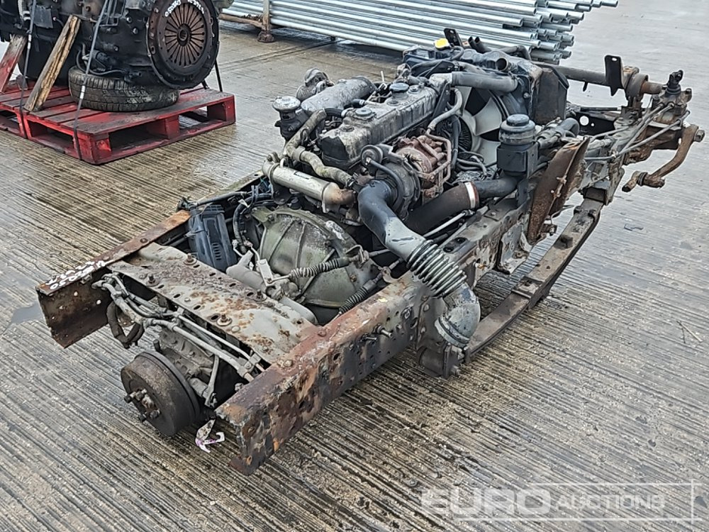 Isuzu 4 Cylinder Powerpack - Motor: afbeelding 1 Isuzu 4 Cylinder Powerpack - Motor: afbeelding 1