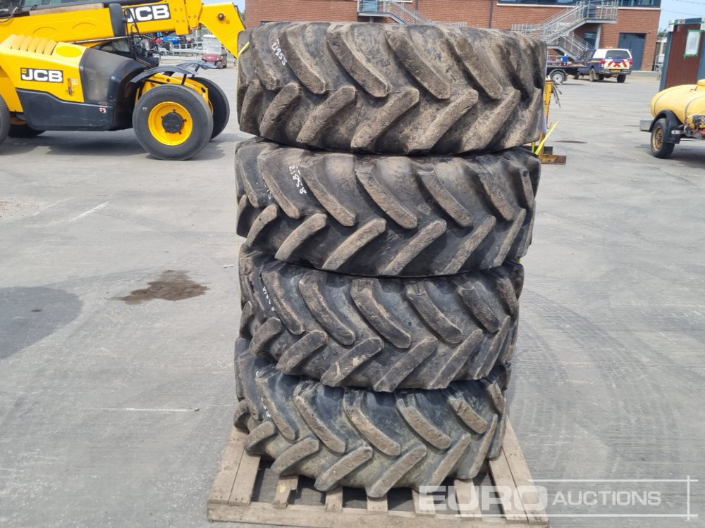 JCB 15.5/80 R24 Tyre (4 of) - Band: afbeelding 2 JCB 15.5/80 R24 Tyre (4 of) - Band: afbeelding 2