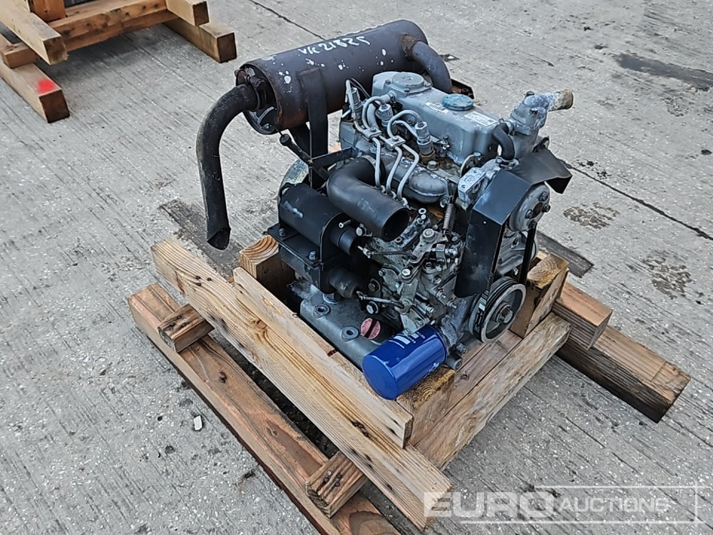 Kubota 3 Cylinder Engine - Motor: afbeelding 3 Kubota 3 Cylinder Engine - Motor: afbeelding 3