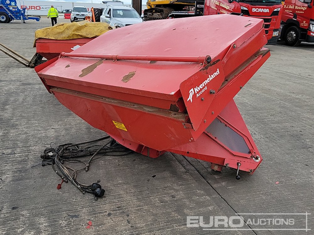 2011 Kverneland Spreader Tank to suit Combination Drill - Landbouwmachine: afbeelding 1 2011 Kverneland Spreader Tank to suit Combination Drill - Landbouwmachine: afbeelding 1
