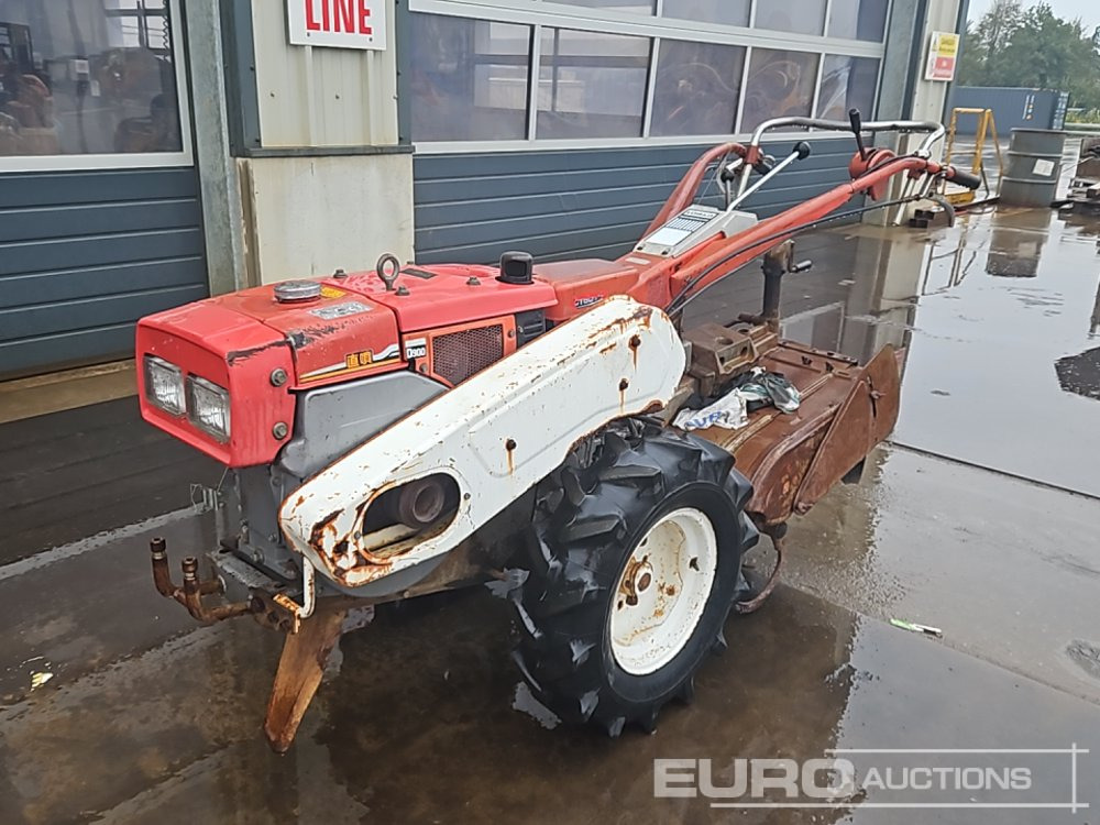 Mitsubishi CT601 - Landbouwmachine: afbeelding 1 Mitsubishi CT601 - Landbouwmachine: afbeelding 1