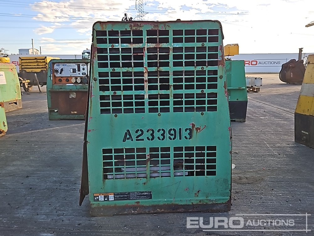 Lincoln Electric Ranger 300DLX - Industrie generator: afbeelding 4 Lincoln Electric Ranger 300DLX - Industrie generator: afbeelding 4