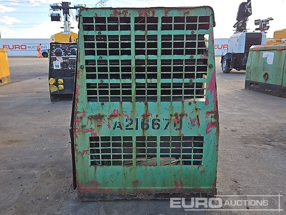 Lincoln Electric Ranger 300DLX - Industrie generator: afbeelding 4 Lincoln Electric Ranger 300DLX - Industrie generator: afbeelding 4