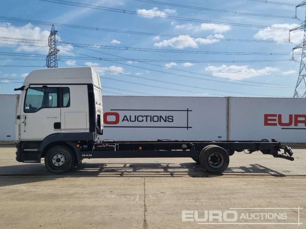 MAN TGL12.220 - Chassis vrachtwagen: afbeelding 2 MAN TGL12.220 - Chassis vrachtwagen: afbeelding 2