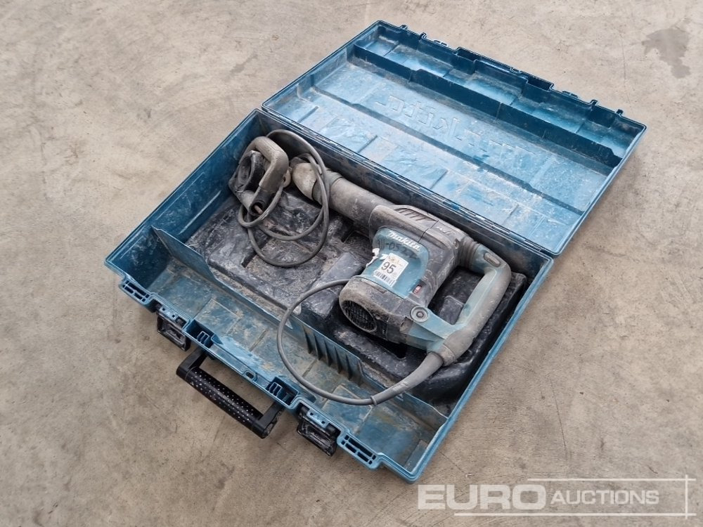 Makita HM0871C 110 Volt Hammer Drill/Breaker - Bouwmaterieel: afbeelding 1 Makita HM0871C 110 Volt Hammer Drill/Breaker - Bouwmaterieel: afbeelding 1