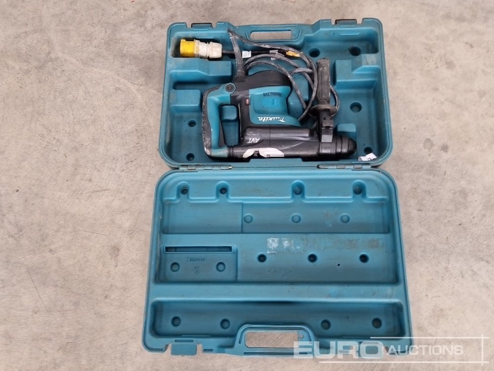 Makita HR3210C 110 Volt Hammer Drill/Breaker - Bouwmaterieel: afbeelding 4 Makita HR3210C 110 Volt Hammer Drill/Breaker - Bouwmaterieel: afbeelding 4