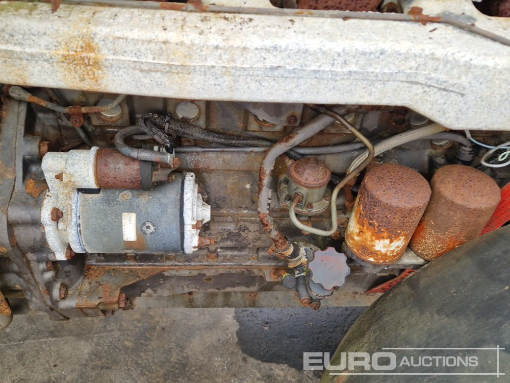 Tractor Massey Ferguson 4WD Tractor, 3 Spool Valve (Spares): afbeelding 21
