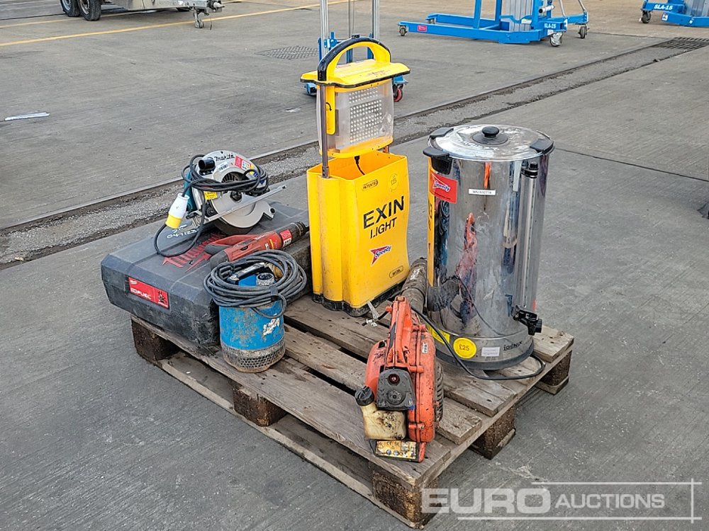 Milwaukee Battery Mag Drill, 110Volt Makita Rip Saw, Petrol Leaf Blower, 110Volt Water Pump, 240Volt Water Boiler, Hilti Rivet Gun, 240Volt Portable LED Light - Bouwmaterieel: afbeelding 1 Milwaukee Battery Mag Drill, 110Volt Makita Rip Saw, Petrol Leaf Blower, 110Volt Water Pump, 240Volt Water Boiler, Hilti Rivet Gun, 240Volt Portable LED Light - Bouwmaterieel: afbeelding 1