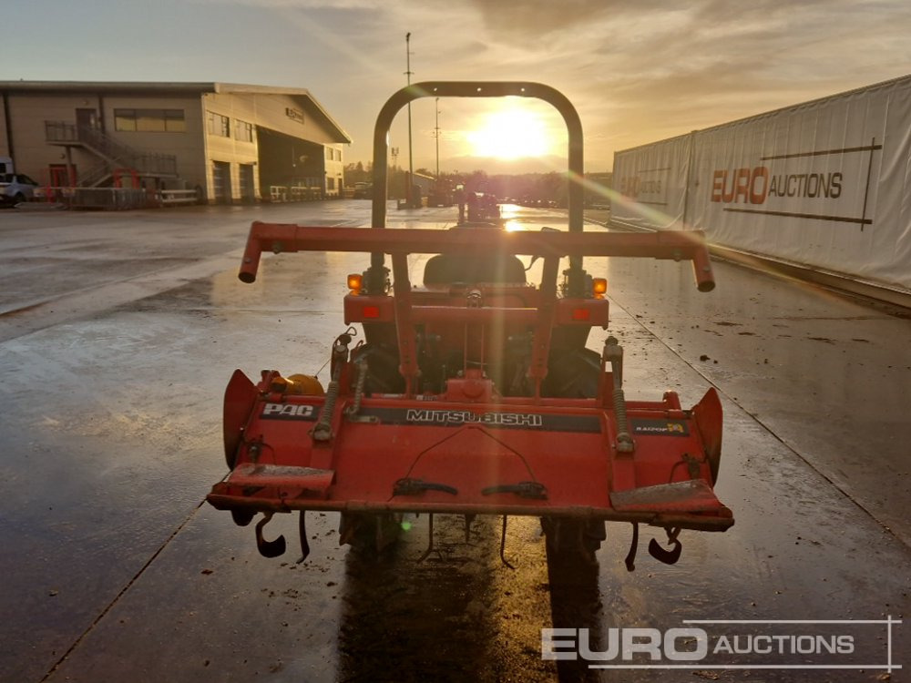 Mitsubishi MT160 - Mini tractor: afbeelding 4 Mitsubishi MT160 - Mini tractor: afbeelding 4