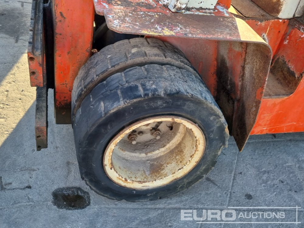 Diesel heftruck Nissan YGF03A40TU: afbeelding 10 Diesel heftruck Nissan YGF03A40TU: afbeelding 10