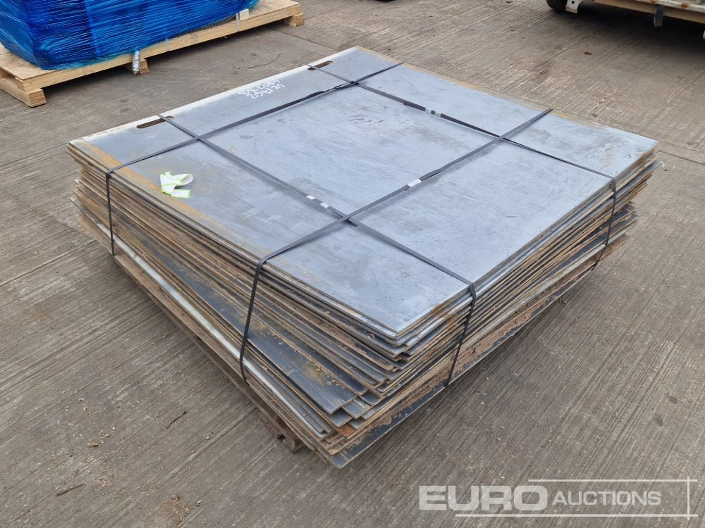 Pallet of 4' x 4' Plastic Plates - Bouwmaterieel: afbeelding 2 Pallet of 4' x 4' Plastic Plates - Bouwmaterieel: afbeelding 2