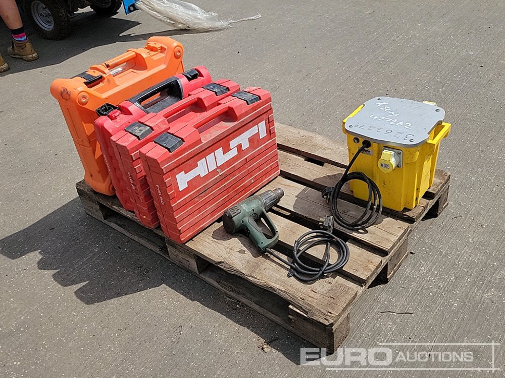 Paslode PPM35Ci Battery Nail Gun, Bosch 230Volt Heat Gun, Hilti Battery Drill (3 of), 110Volt Transformer - Bouwmaterieel: afbeelding 1 Paslode PPM35Ci Battery Nail Gun, Bosch 230Volt Heat Gun, Hilti Battery Drill (3 of), 110Volt Transformer - Bouwmaterieel: afbeelding 1
