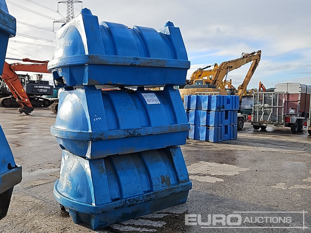 Plastic Water Bowser (3 of) - Opslagtank: afbeelding 5 Plastic Water Bowser (3 of) - Opslagtank: afbeelding 5