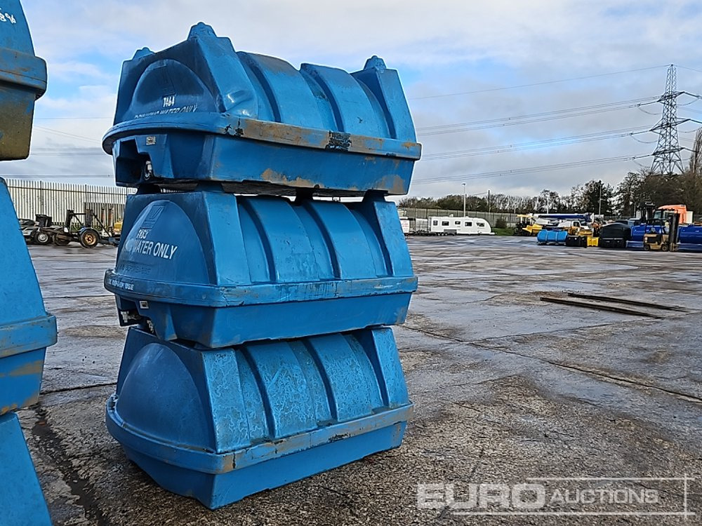 Plastic Water Bowser (3 of) - Opslagtank: afbeelding 5 Plastic Water Bowser (3 of) - Opslagtank: afbeelding 5