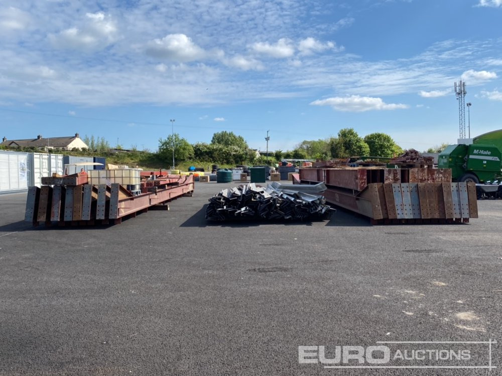 Portal Frame Building L200' x W100', 16' to Eaves, Purlins - Wooncontainer: afbeelding 3 Portal Frame Building L200' x W100', 16' to Eaves, Purlins - Wooncontainer: afbeelding 3