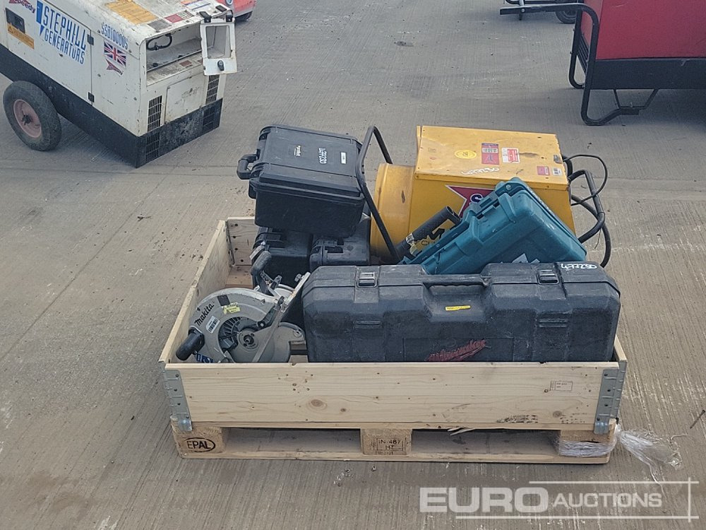 Probst FXAH120 Cordless Vacuum Lift (3 of), Makita 110 Volt Circular Saw, Makita Cordless Resipricating Saw, 415 Volt Masters Space Heater, 110 Volt Milwaukee Hammer Drill - Bouwmaterieel: afbeelding 2 Probst FXAH120 Cordless Vacuum Lift (3 of), Makita 110 Volt Circular Saw, Makita Cordless Resipricating Saw, 415 Volt Masters Space Heater, 110 Volt Milwaukee Hammer Drill - Bouwmaterieel: afbeelding 2