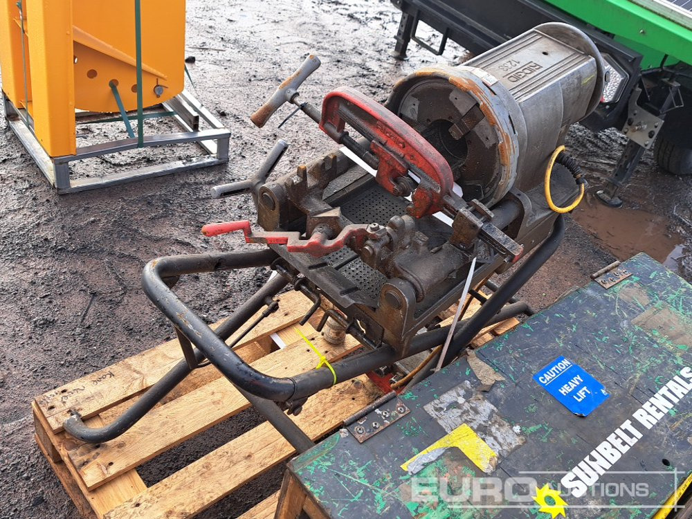 Ridgid 1233 110v Pipe Threading Machine - Werkplaats toebehoor: afbeelding 3 Ridgid 1233 110v Pipe Threading Machine - Werkplaats toebehoor: afbeelding 3