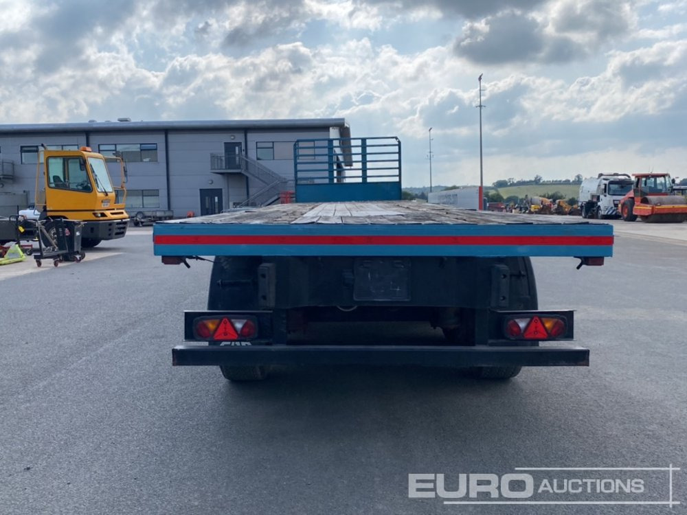 SDC 40' Tri Axle Flat Trailer, BPW Axles - Open bak met boorden oplegger: afbeelding 4 SDC 40' Tri Axle Flat Trailer, BPW Axles - Open bak met boorden oplegger: afbeelding 4