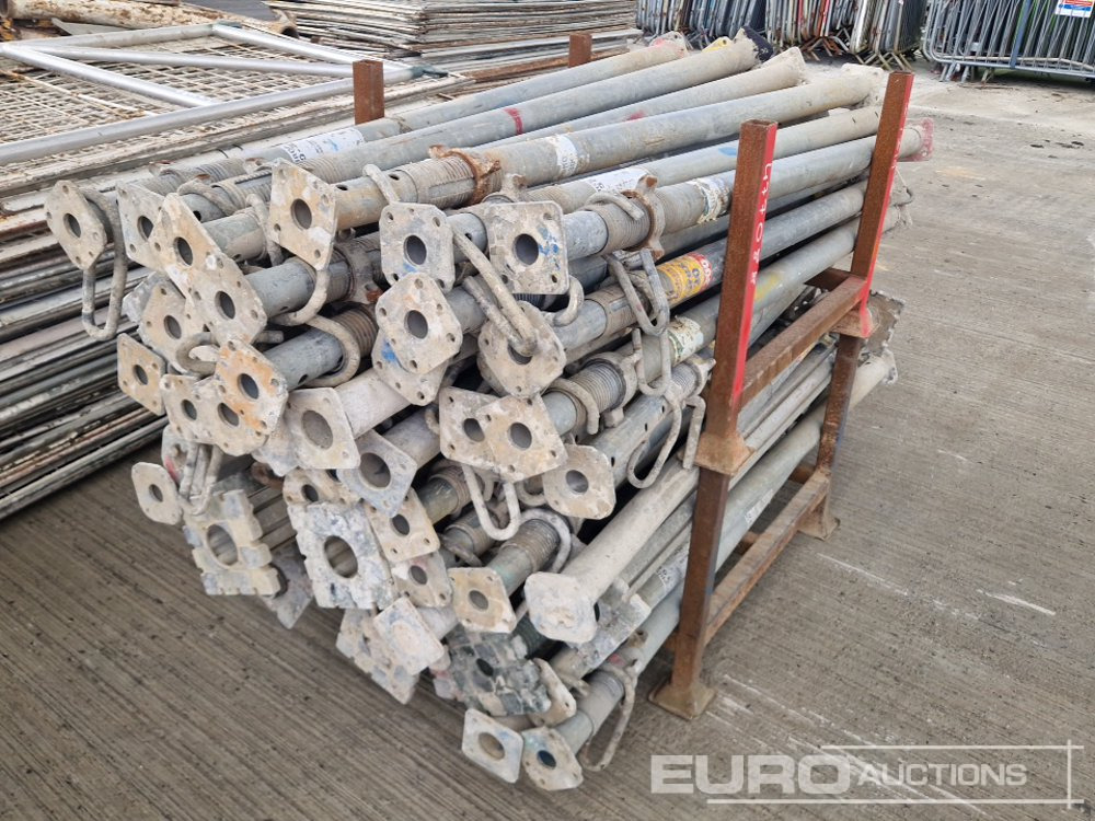 Bouwmaterieel Steel Mesh Panels (5 Pallets of & 1 Stillage of), Acro Props (5 Stillages of), Kwikstage Polls (2 Stillages of), Stillge of Fittings: afbeelding 12