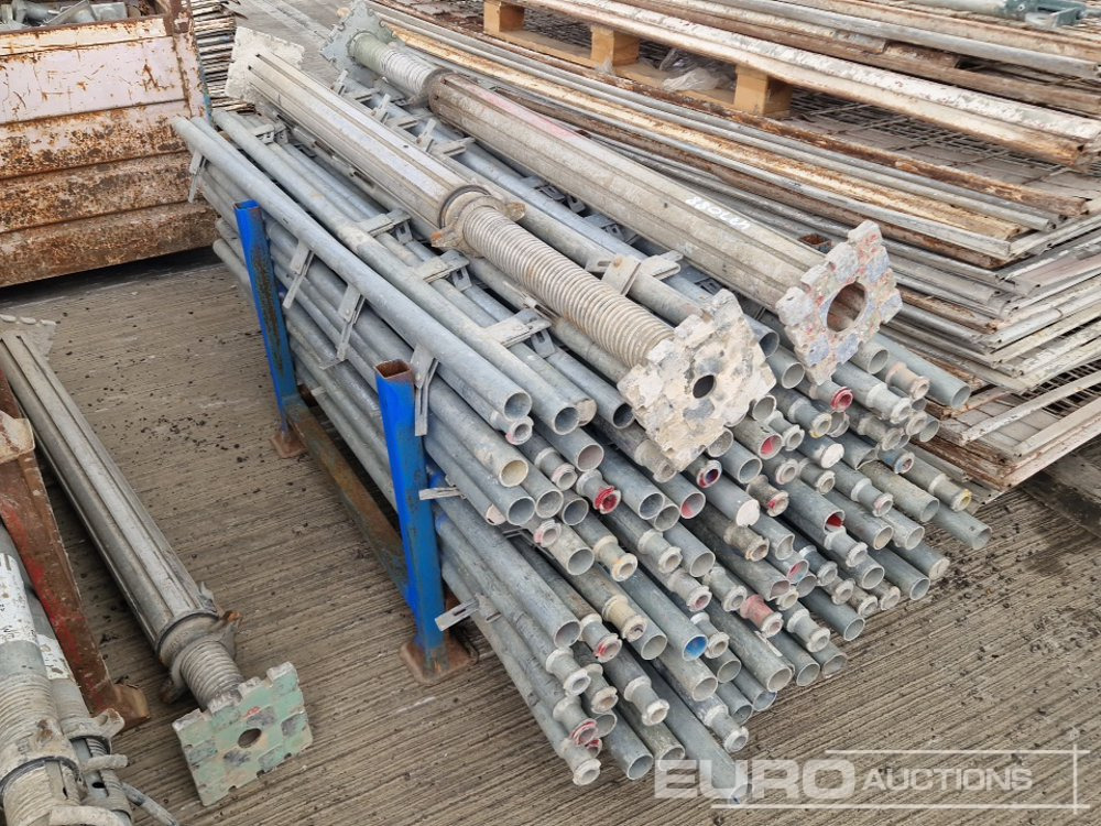 Bouwmaterieel Steel Mesh Panels (5 Pallets of & 1 Stillage of), Acro Props (5 Stillages of), Kwikstage Polls (2 Stillages of), Stillge of Fittings: afbeelding 9