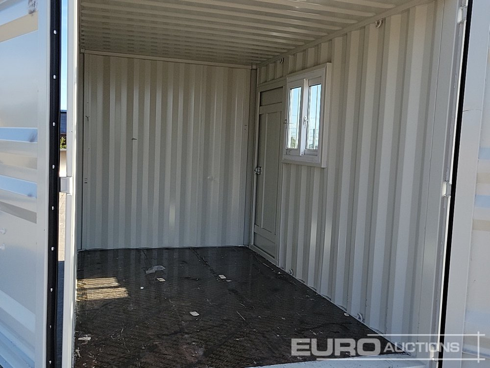 Unused 2025 12' x 7' Container, 1 Side Door, 1 End Door, Window (Cannot Be Reconsigned) - Zeecontainer: afbeelding 2 Unused 2025 12' x 7' Container, 1 Side Door, 1 End Door, Window (Cannot Be Reconsigned) - Zeecontainer: afbeelding 2