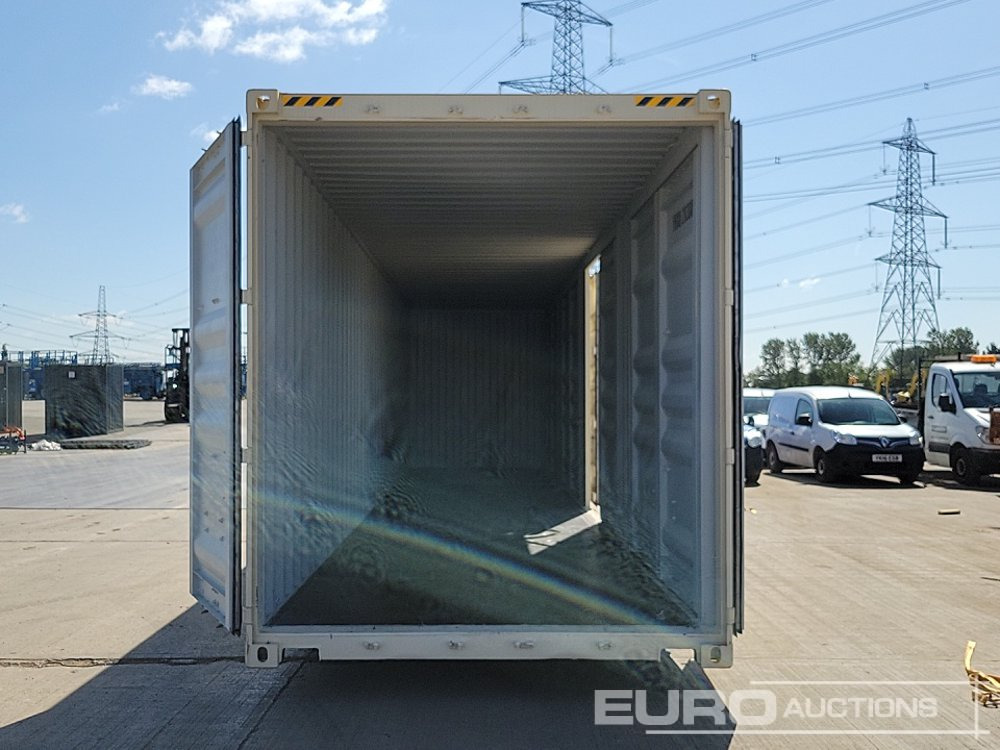Unused 2025 40' x 8' HQ Container, 4 Side Doors, 1 End Door (Cannot Be Reconsigned) - Zeecontainer: afbeelding 1 Unused 2025 40' x 8' HQ Container, 4 Side Doors, 1 End Door (Cannot Be Reconsigned) - Zeecontainer: afbeelding 1