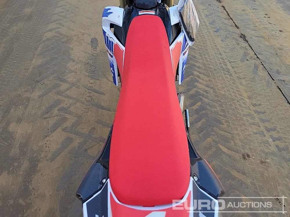 Motorfiets Unused 2025 Apollo Storm 300cc Motorcross Bike, 21" Front, 18" Rear Tyres, Electric Start, Air Cooled, Hydraulic Suspension, Disc Brakes, Lighting Kit (UNASSEMBLED): afbeelding 29