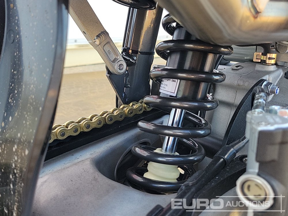 Motorfiets Unused 2025 Apollo Storm 300cc Motorcross Bike, 21" Front, 18" Rear Tyres, Electric Start, Air Cooled, Hydraulic Suspension, Disc Brakes, Lighting Kit (UNASSEMBLED): afbeelding 21