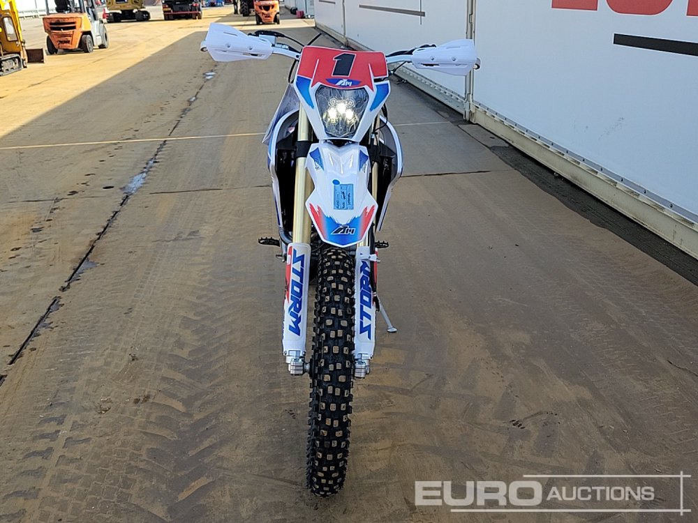 Motorfiets Unused 2025 Apollo Storm 300cc Motorcross Bike, 21" Front, 18" Rear Tyres, Electric Start, Air Cooled, Hydraulic Suspension, Disc Brakes, Lighting Kit (UNASSEMBLED): afbeelding 8