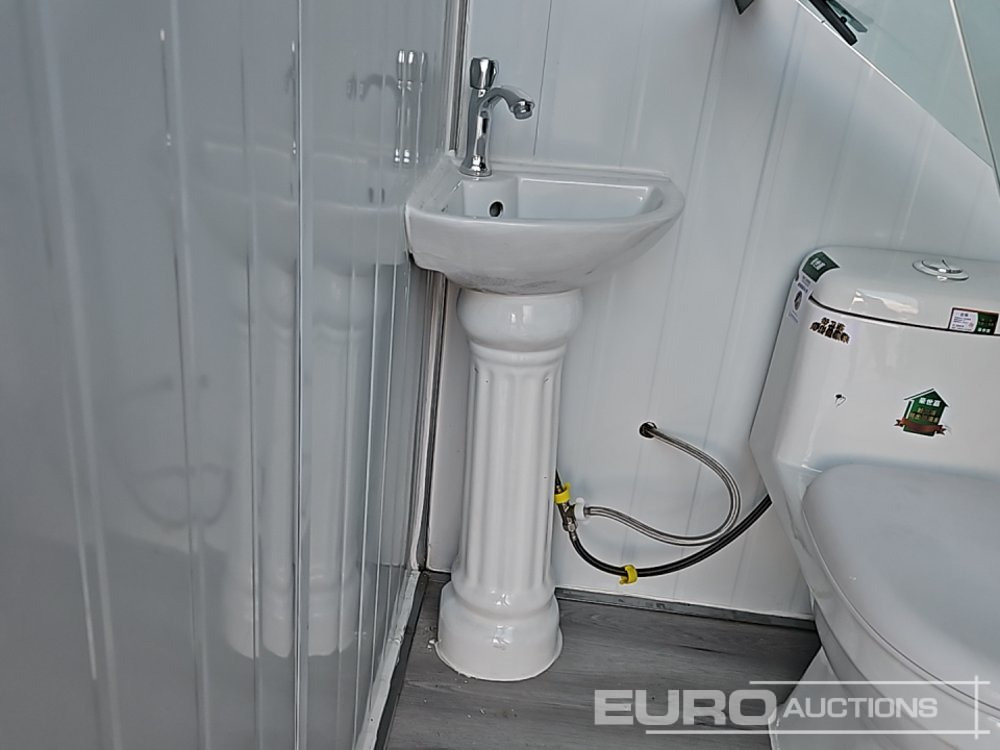 Zeecontainer Unused 2025 KMY Industrial Single Toilet & Shower (Cannot Be Reconsigned): afbeelding 14