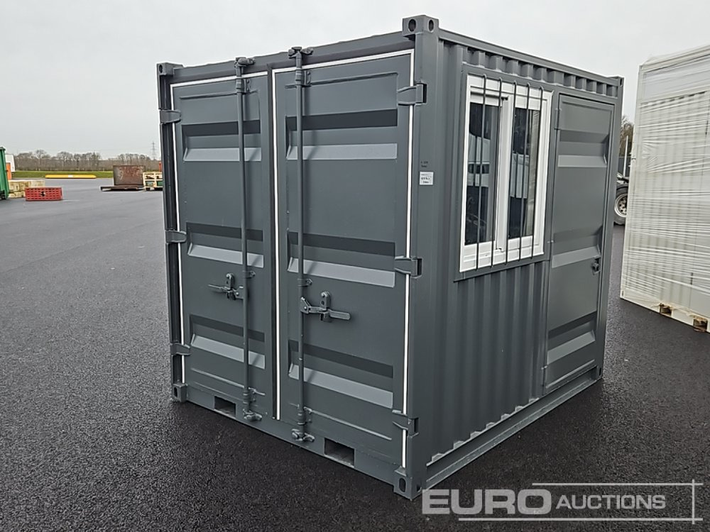 Unused 7' x 6' Container, 1 Side Door, 1 End Door, Window (Canot Be Reconigned) - Zeecontainer: afbeelding 1 Unused 7' x 6' Container, 1 Side Door, 1 End Door, Window (Canot Be Reconigned) - Zeecontainer: afbeelding 1
