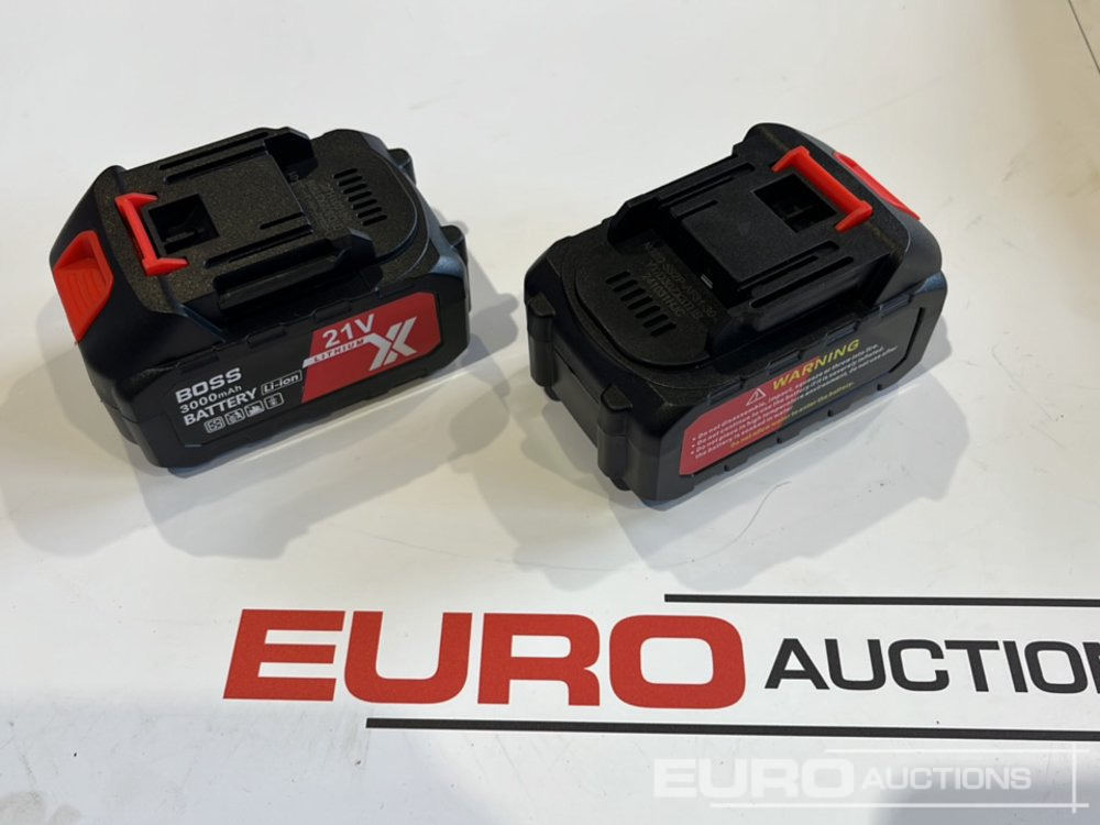 Bouwmaterieel Unused Boss 21 Volt Lithium Battery Cordless Grease Gun, 2 Batteries, Charger, Case, Shoulder Strap, Extension Pieces and Fittings: afbeelding 9 Bouwmaterieel Unused Boss 21 Volt Lithium Battery Cordless Grease Gun, 2 Batteries, Charger, Case, Shoulder Strap, Extension Pieces and Fittings: afbeelding 9