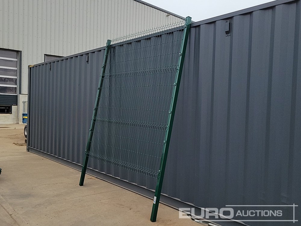 Unused Galvanised & Powder Coated Heavy Duty (5mm) Wire Mesh Fencing, 25 x H2.4m x W2.2m Panels, 26 x 60mm x 60mm x3m Posts, with Fittings (Green) - Bouwmaterieel: afbeelding 5 Unused Galvanised & Powder Coated Heavy Duty (5mm) Wire Mesh Fencing, 25 x H2.4m x W2.2m Panels, 26 x 60mm x 60mm x3m Posts, with Fittings (Green) - Bouwmaterieel: afbeelding 5