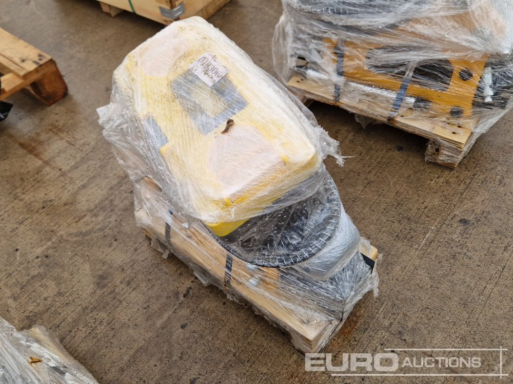 Unused Hydraulic Breaker to suit Mini Excavator - Hydraulische hamer: afbeelding 2 Unused Hydraulic Breaker to suit Mini Excavator - Hydraulische hamer: afbeelding 2