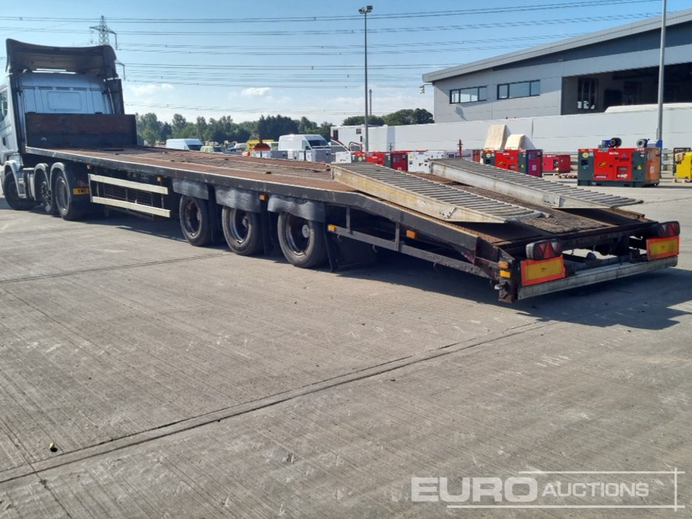 Van Hool Tri Axle Low Loader Trailer - Dieplader oplegger: afbeelding 3 Van Hool Tri Axle Low Loader Trailer - Dieplader oplegger: afbeelding 3